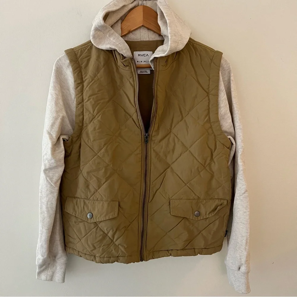 RVCA Boys Size Medium Quilted Hoody Vest Cream and Tan